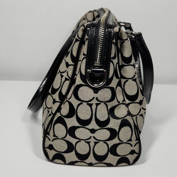 Coach Jacquard Pattern Shoulder Handbag Black/Gray Canvas - Picture 2 of 16